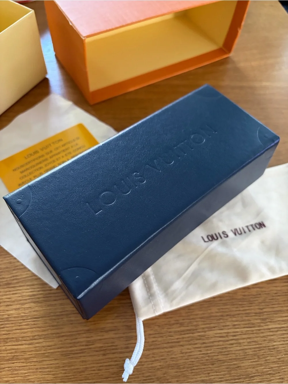Louis Vuitton Accessories Empty Sunglasses Box,Case Lens Cleaning Cloth,Dust Bag - Picture 6 of 16